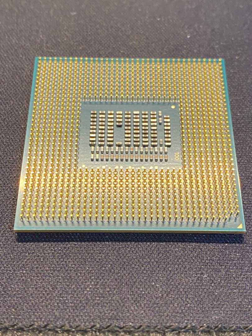Intel® Core™ i5-3210M Laptop Processor (Category: Computer Parts) located in Muntinlupa City. Submitted by armagedon (Listing ID 1197354563, Image 3). Description: Upgraded my laptop processor to i7 3612QM COMPATIBILITY IS BUYERS RESPONSIBLTY Specifications: Package 988-pin micro-PGA (rPGA988B) Socket Socket G2 / rPGA988B ARK | Compare Intel® Products 11/17/2022 12:24:27 PM Intel® Core™ i5-3210M Processor (3M Cache- up to 3.10 GHz- rPGA) Essentia