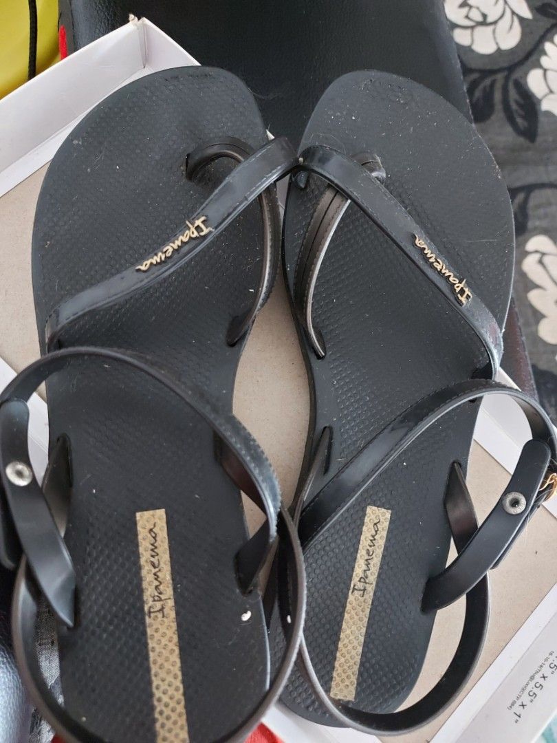 Ipanema sandal Women s Fashion Footwear Flipflops and Slides on