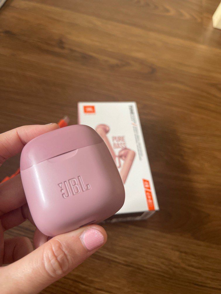 JBL wireless headphones Tune 225TWS in rose pink, Audio, Earphones on