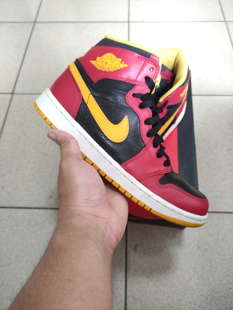 Jordan 1 Highlight Reel Men s Fashion Footwear Sneakers on Carousell