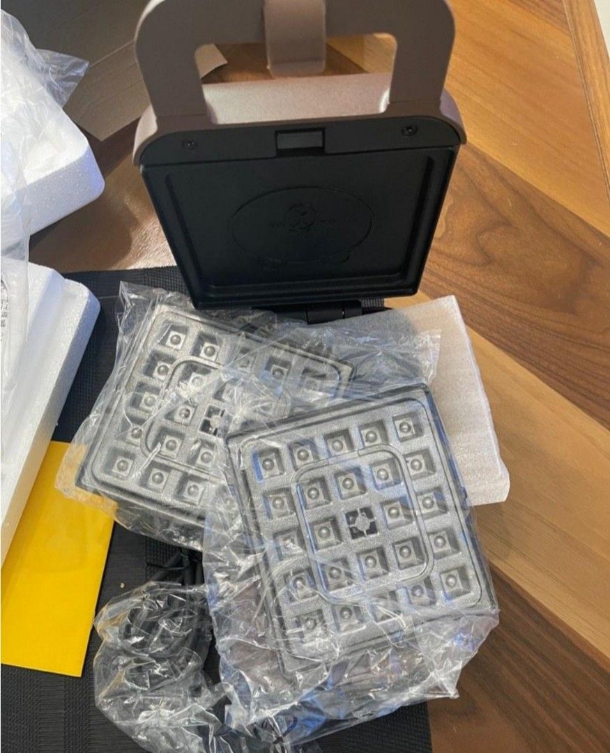 Joyoung sandwich maker, TV & Home Appliances, Kitchen Appliances, Ovens