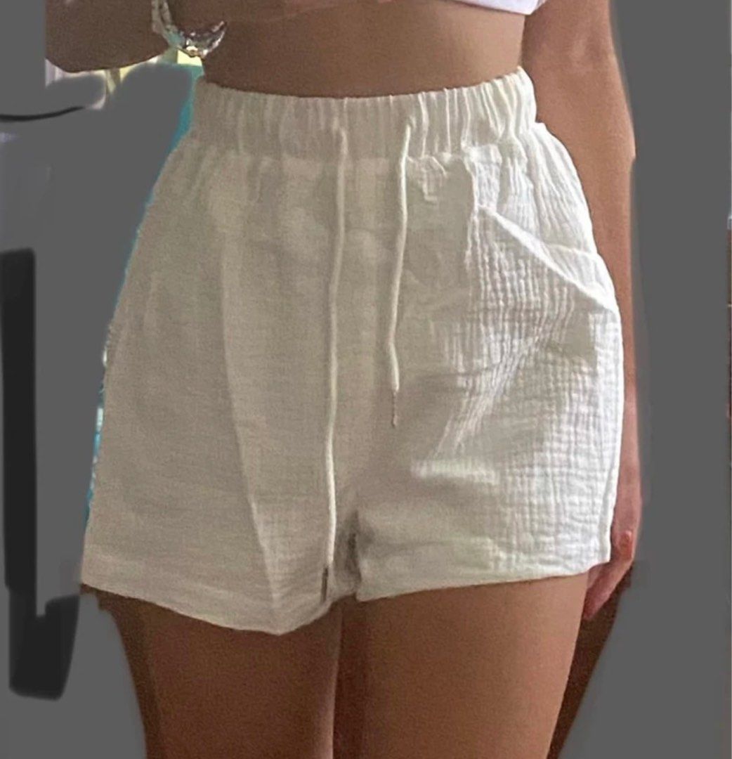 Khaki linen shorts, Women's Fashion, Bottoms, Shorts on Carousell