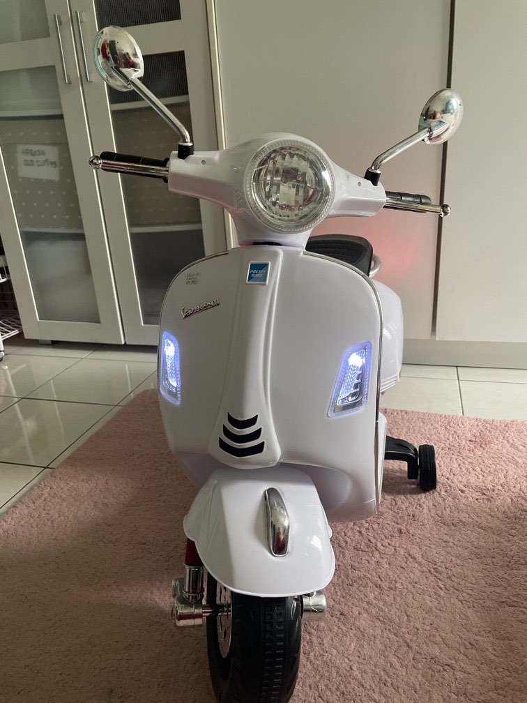 Vespa discount for kids