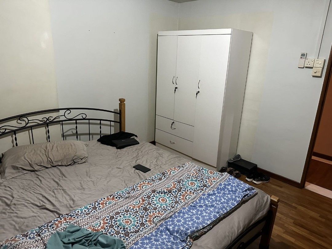 2nd hand shop king size bed