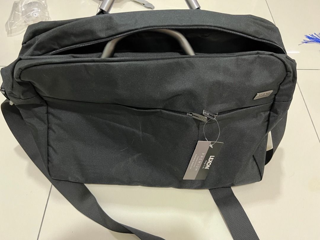 Lexon duffle sale bag