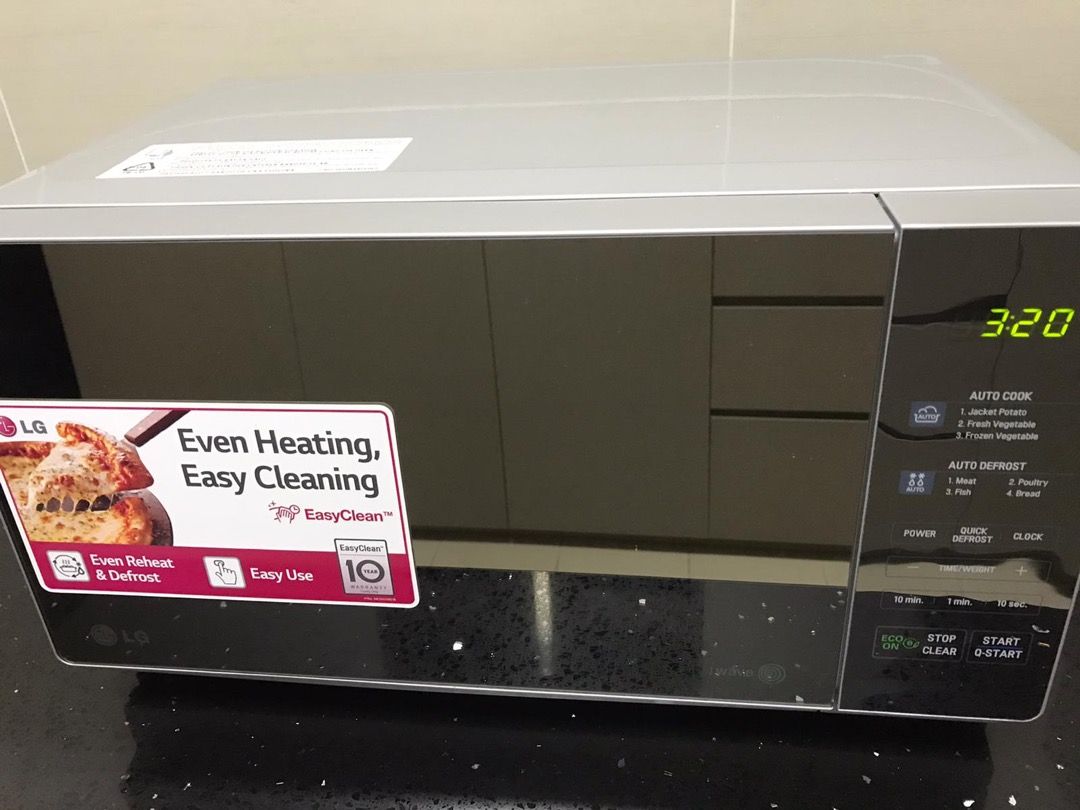 LG MS2043HAR 20L Solo Microwave Oven, TV & Home Appliances, Kitchen