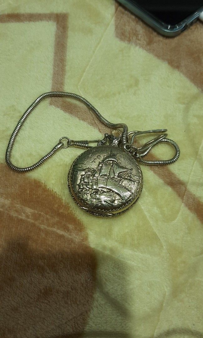 Limited edition commemorative quartz pocket watch new arrivals