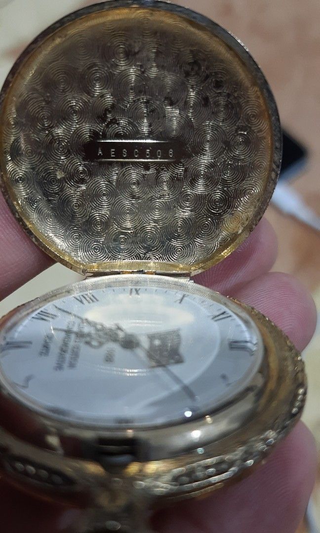 Limited edition commemorative quartz pocket watch top
