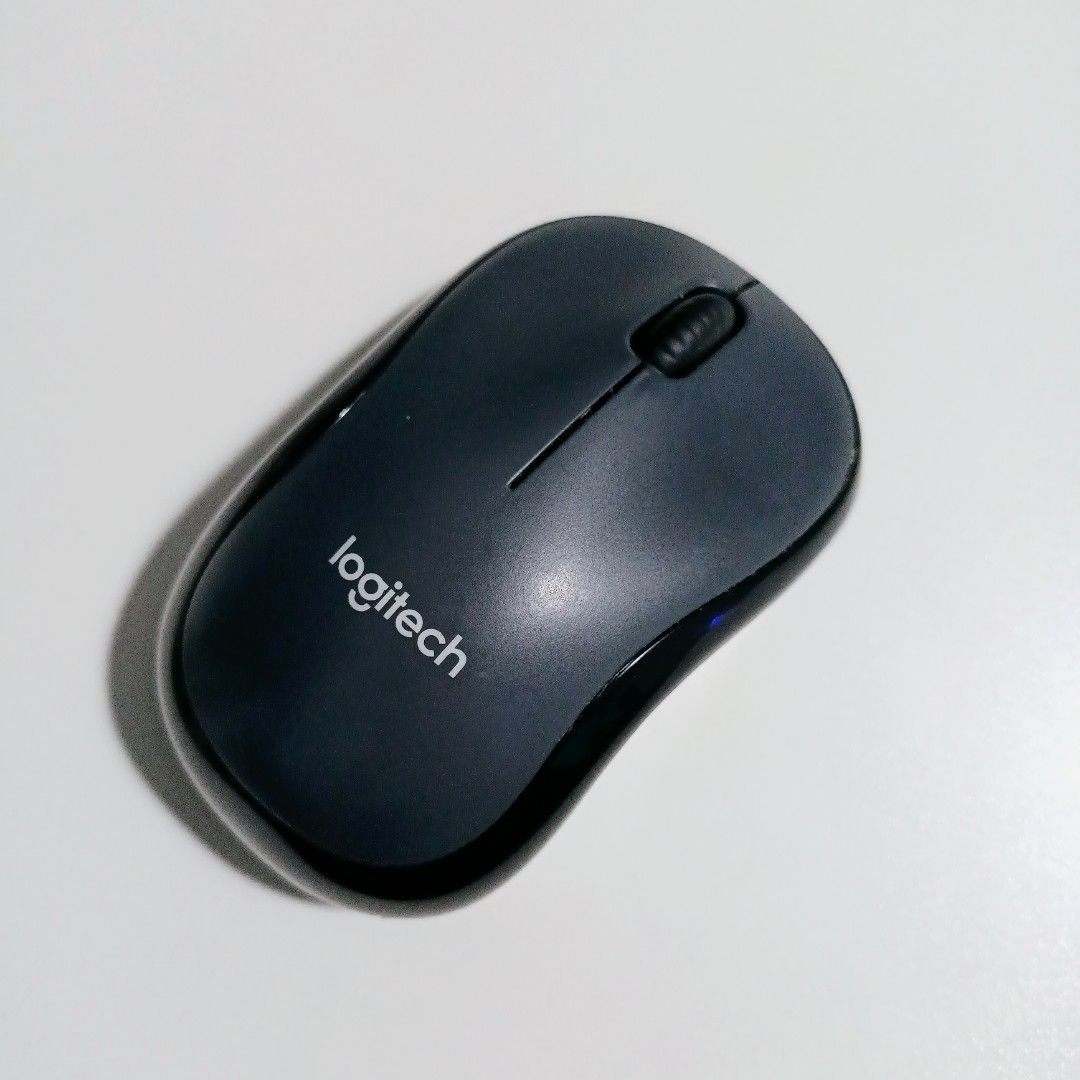 Logitech M220 mouse, Computers & Tech, Parts & Accessories, Mouse &  Mousepads on Carousell