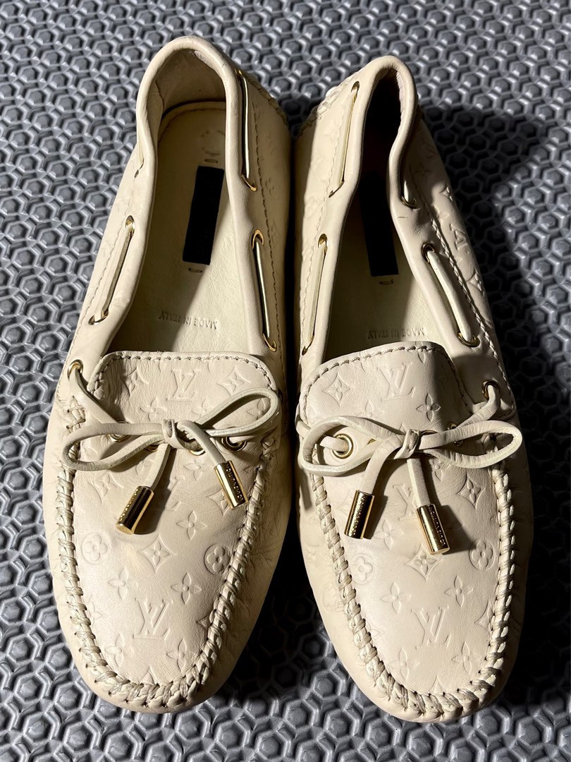 Louis Vuitton 1ABHIT Nautical Gloria Flat Loafer , White, 36.5