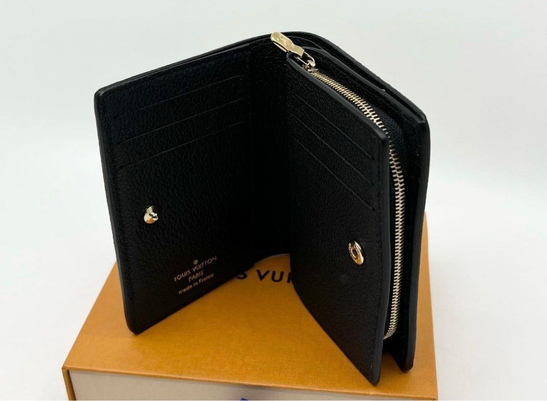 Louis Vuitton M80151 LV Clea Wallet in Black Monogram Empreinte