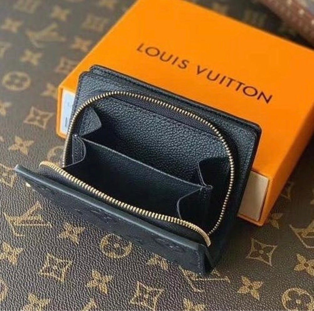 Louis Vuitton M80151 LV Clea Wallet in Black Monogram Empreinte