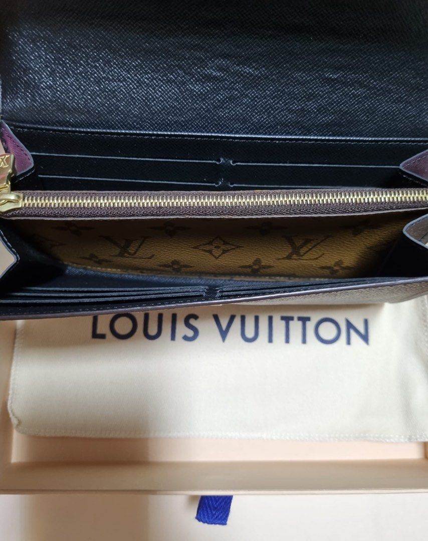 Louis Vuitton Damier Azur Emilie Wallet. Made in Spain. - Canon E