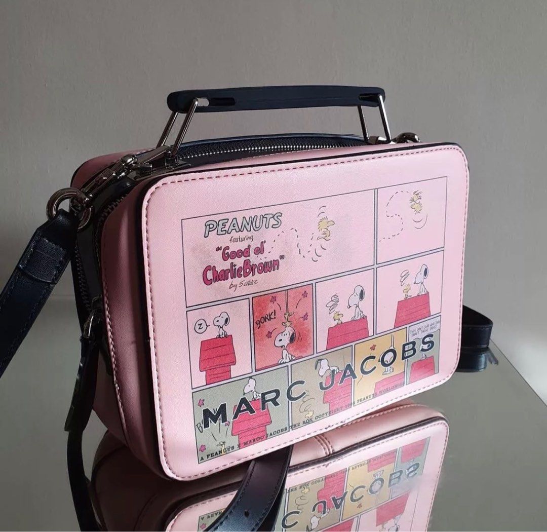 Marc Jacob Snoopy Camera Top Handle Bag Women s Fashion Bags