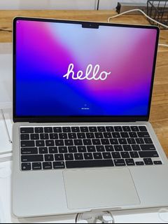 NEW 2022 Apple MacBook Air 16" Space Gray (M1 Pro, 16GB, 512GB)