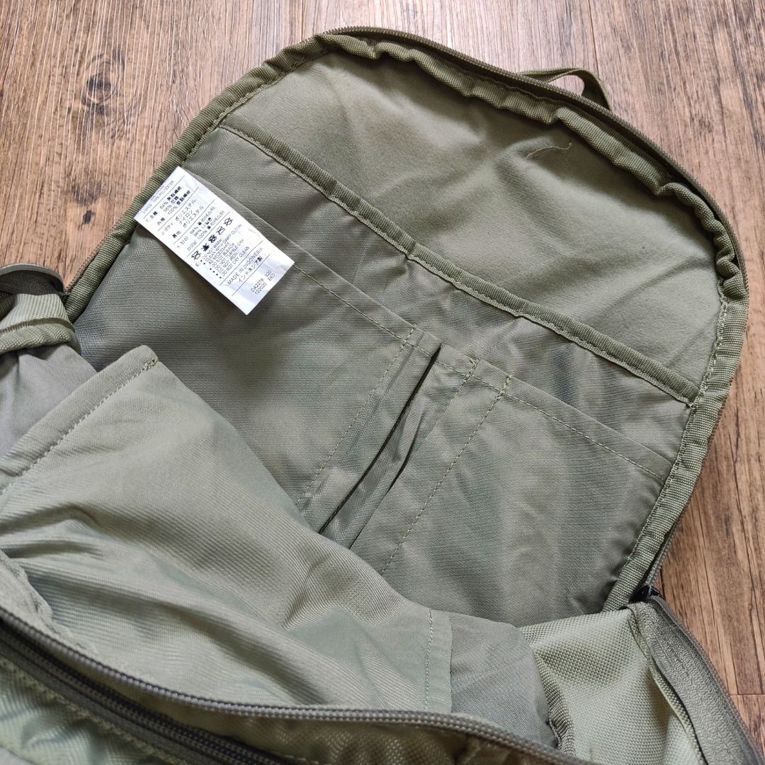 Nike Air Brasilia Varsity Training Backpack, Men's Fashion, Bags