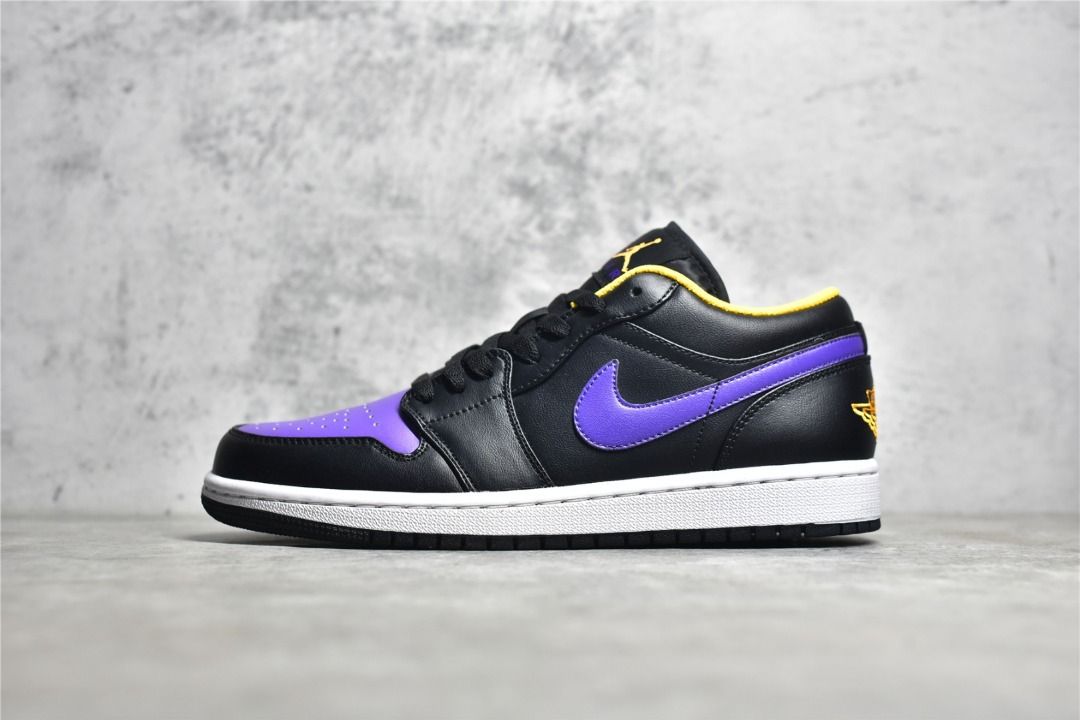 Purple shoes jordans cheap