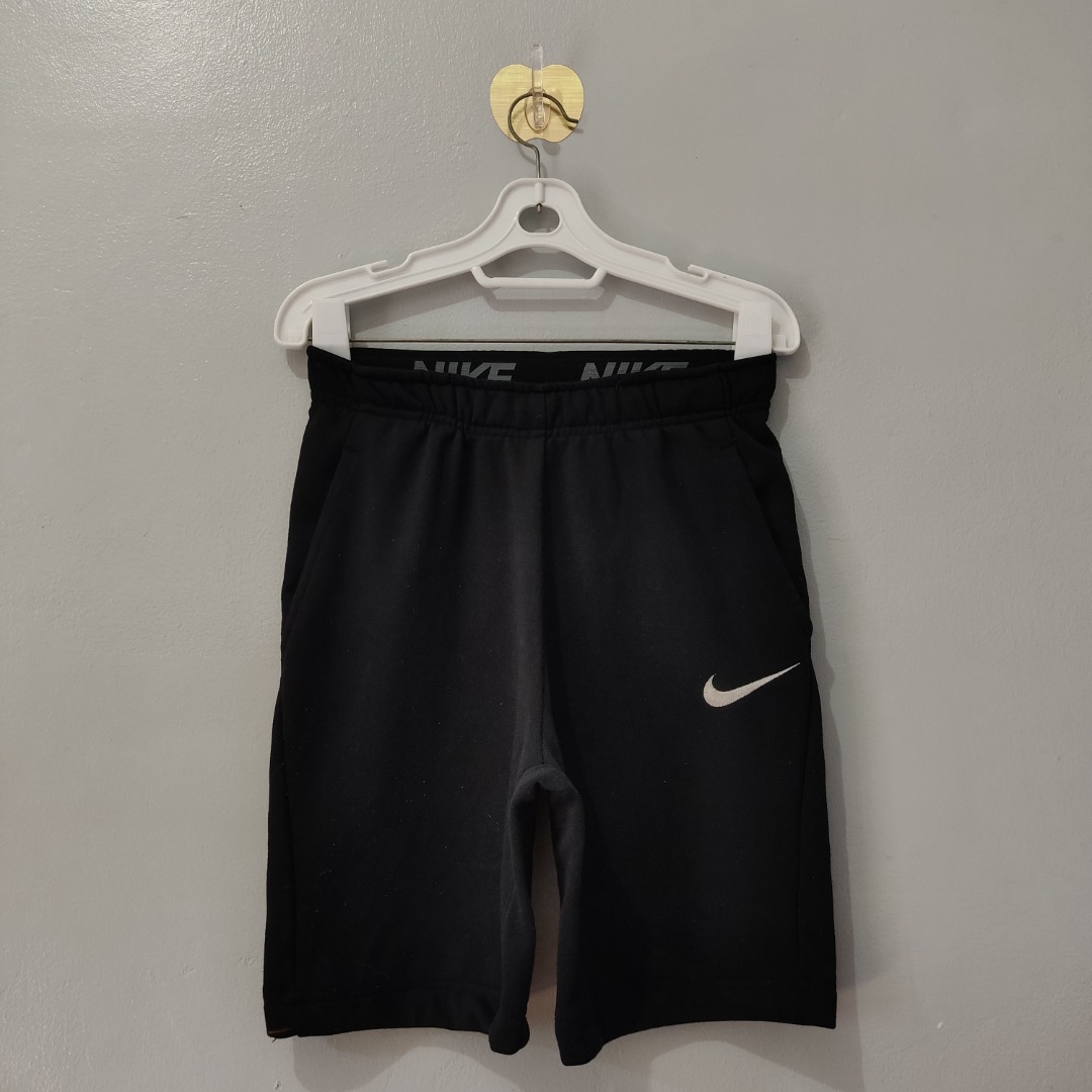 womens nike dry training shorts