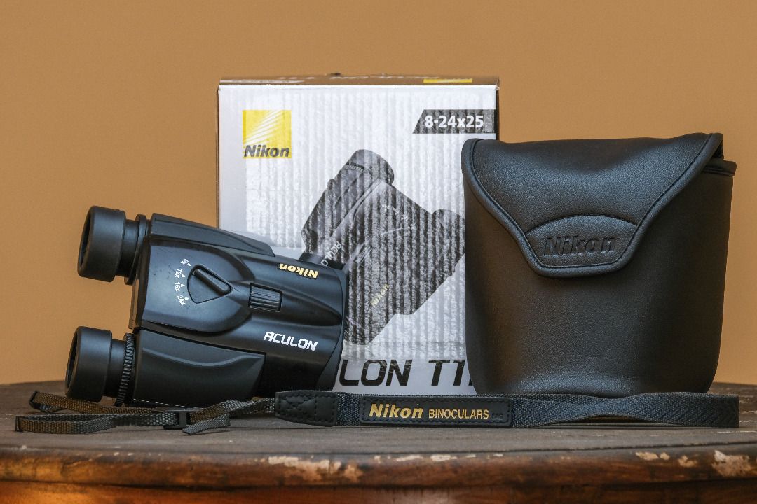 Nikon aculon t11 binoculars discount