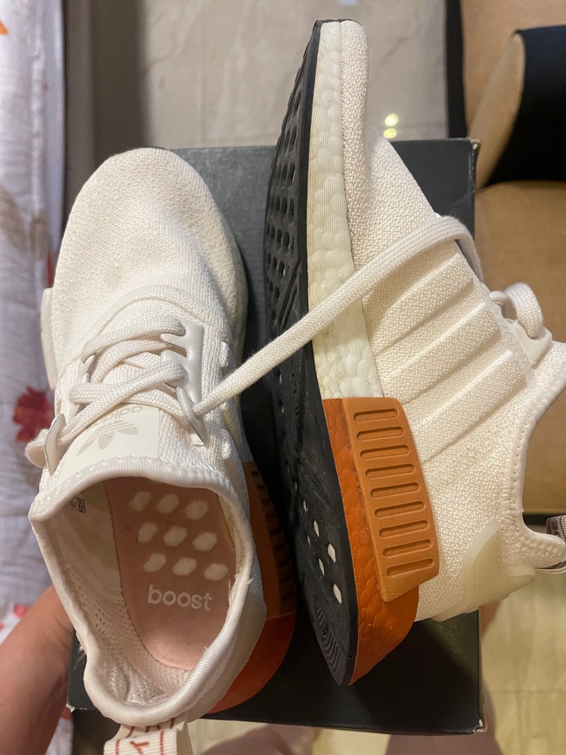 nmd r4