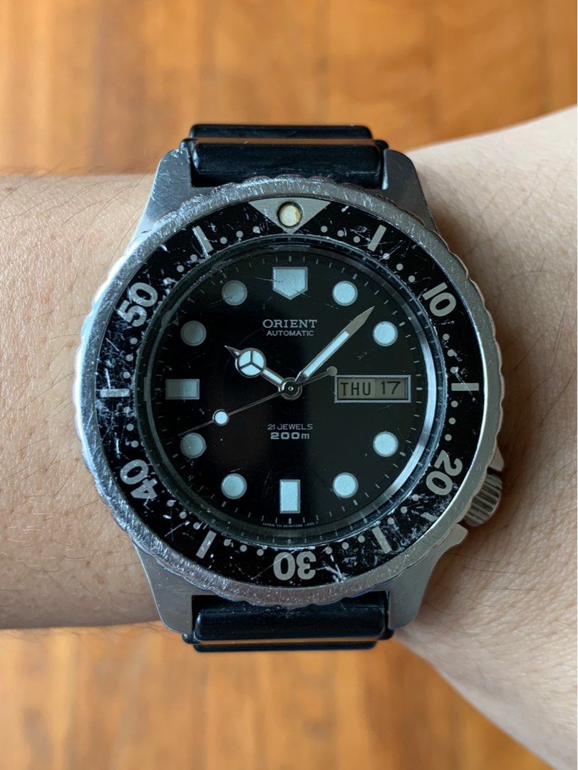 Orient automatic diver 200m discount