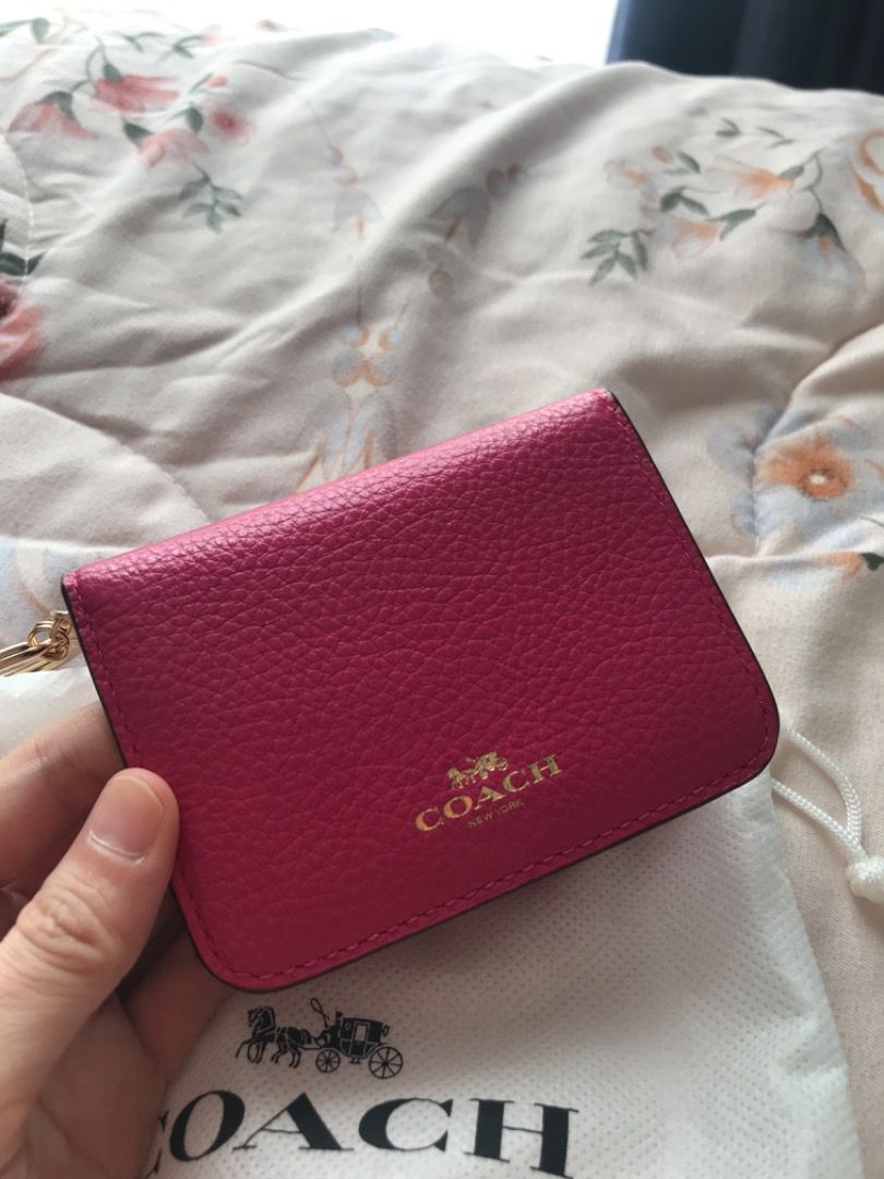 Original coach card holder, Women's Fashion, Bags & Wallets, Wallets & Card  holders on Carousell