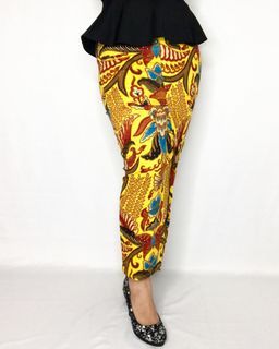 Pario batik skirt stretchy material