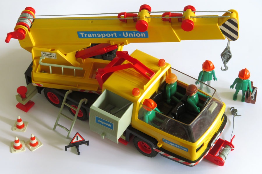 Playmobil crane truck hot sale