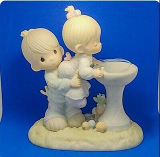 經典Precious Moments 陶瓷噴水池Your love is so uplifting