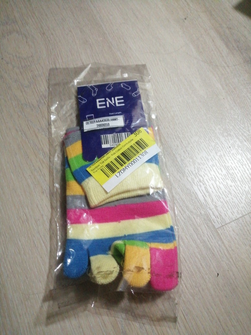 Rainbow toe socks, Men's Fashion, Watches & Accessories, Socks on Carousell