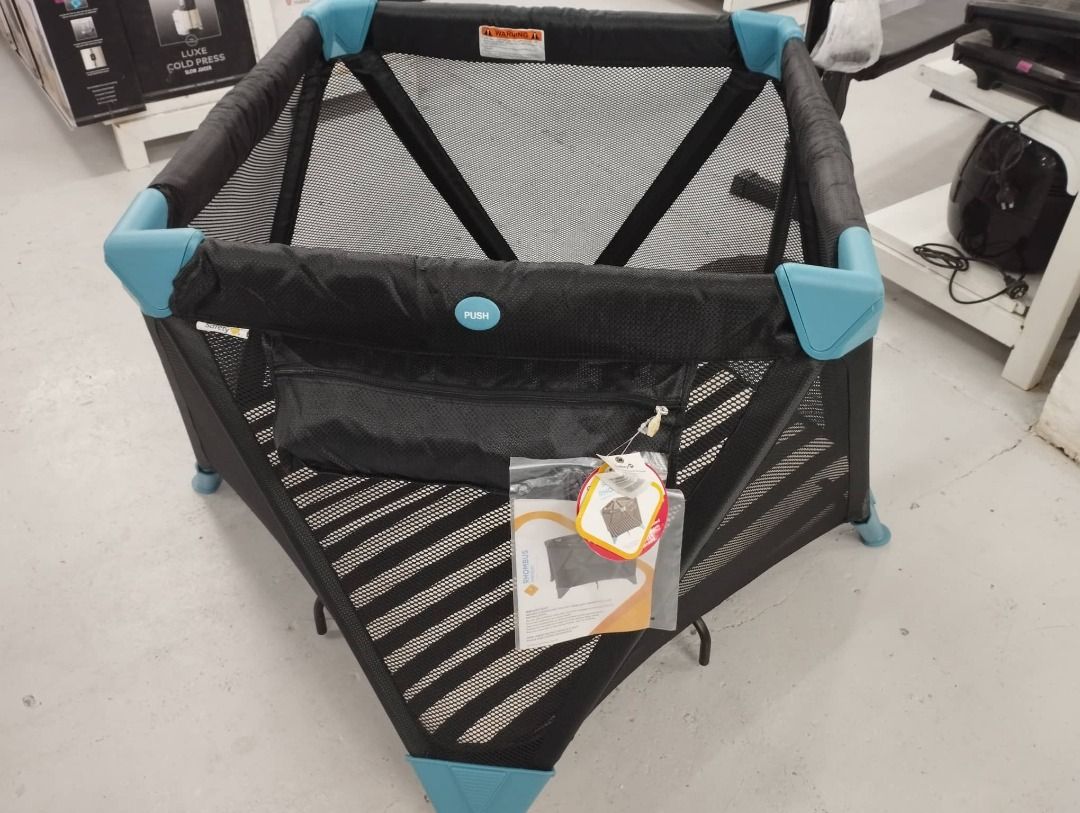 Safety 1st Rhombus Portacot, Babies & Kids, Baby Nursery & Kids