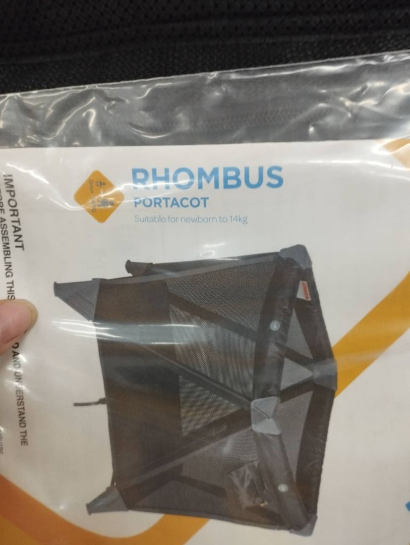 Safety 1st Rhombus Portacot, Babies & Kids, Baby Nursery & Kids