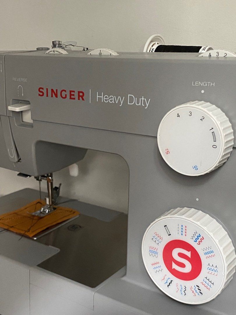 Singer 4432 Sewing Machine, TV & Home Appliances, Other Home Appliances ...