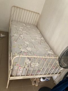 (Category: ) located in . Submitted by melt3 (Listing ID 1197418115, Image 1). Description: .