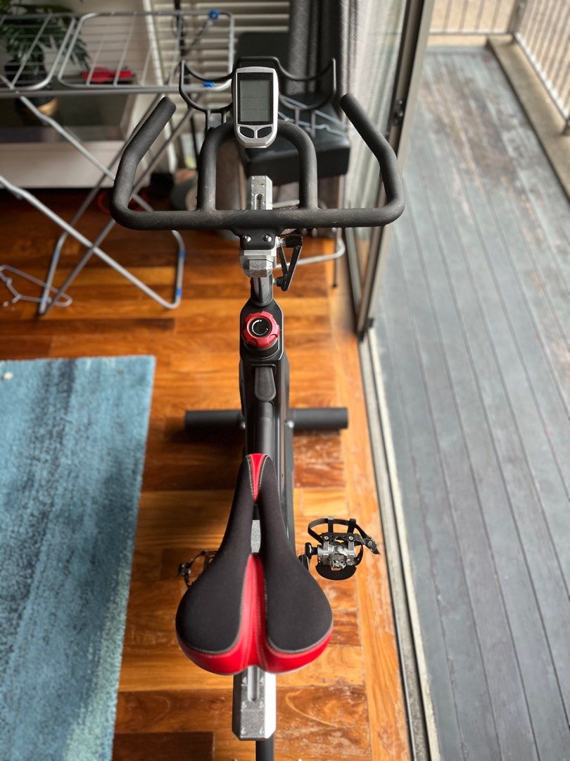 Sole SB900 Static Exercise Bike, Sports Equipment, Exercise & Fitness