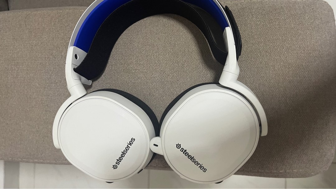 Steelseries Arctis 7p+ 2022 Edition Wireless Gaming Headset USB C Dongle & Tempest 3D Audio For