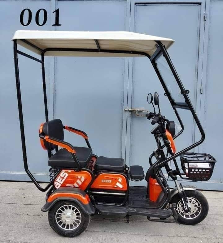 SUPER CODE 001 - 3 WHEELS E-TRIKE WITH ROOF & WINDSHIELD (Category: Bicycles) located in Pasig City. Submitted by gemma_00 (Listing ID 1197529159, Image 2). Description: 💸MARK DOWN SALE UNTIL NOVEMBER 30💸 SUPER CODE 001 - 3 WHEELS E-TRIKE WITH ROOF & WINDSHIELD ‼️001A - 8inches TIRES▪️₱30,500 CASH PRICE ‼️001B - 10inches TIRES▪️₱31,000 CASH PRICE ❗₱35,000 INSTALLMENT PRICE (HOME CREDIT AND CREDIT CARD) with CERTIFICATE OF OWNERSHIP ✅PWEDE INSTA
