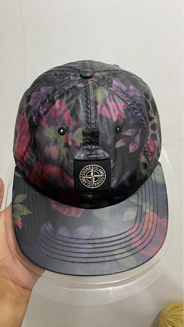 Supreme x Stone Island FW17 Black Lammy 6 panel. Men s Fashion
