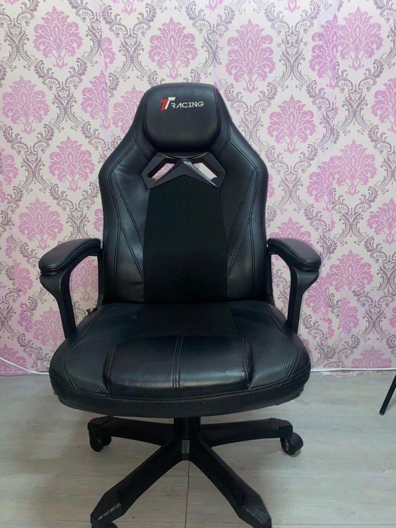 tt racing gaming chair, Furniture & Home Living, Furniture, Chairs on