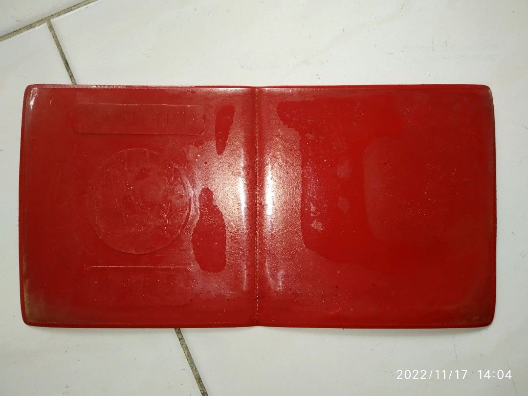 UOB fixed deposit slip holder (1970s), Hobbies & Toys, Memorabilia