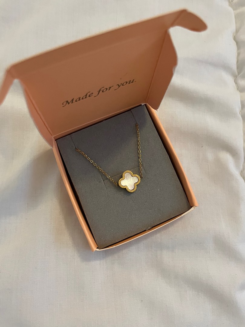 Van Cleef & Arpels Dupe Bracelet, Women's Fashion, Jewelry & Organisers