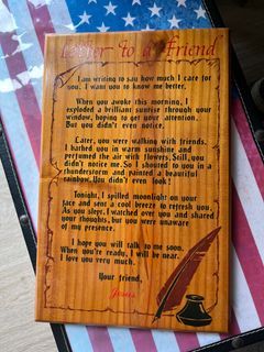 WOODEN SIGN DECOR