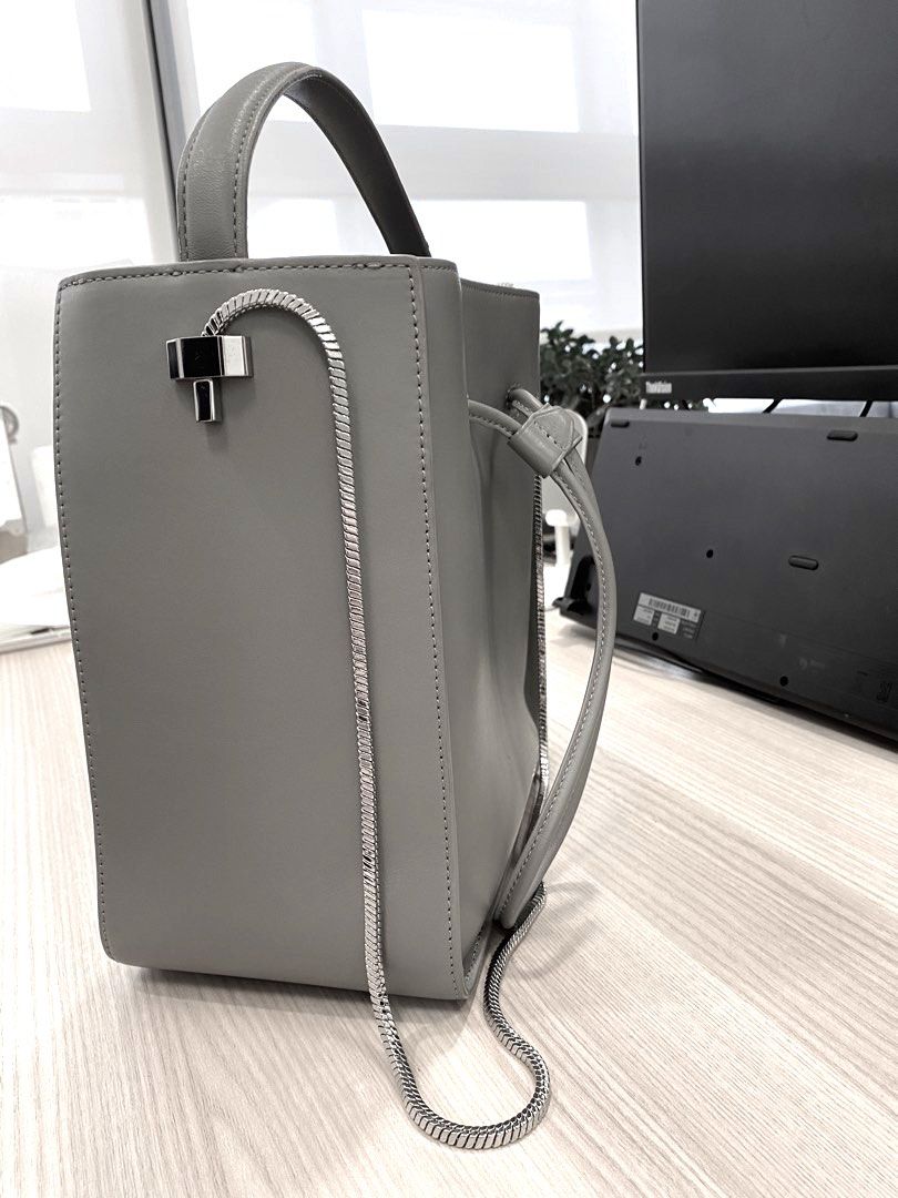 3.1 PHILLIP LIM Small Soleil Leather Bucket Bag (grey), 女裝 3.1 PHILLIP LIM Small Soleil Leather Bucket Bag (grey), 女裝