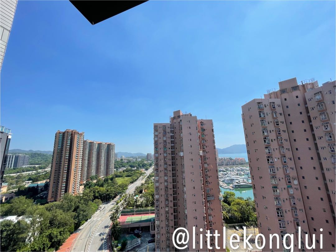 High-floor southeast-facing unit at The Royale, Tuen Mun, with city and sea views. Includes wardrobe, dining table, and furniture. Self-rental, no commission. Rent negotiable for annual lease.63438080855938113