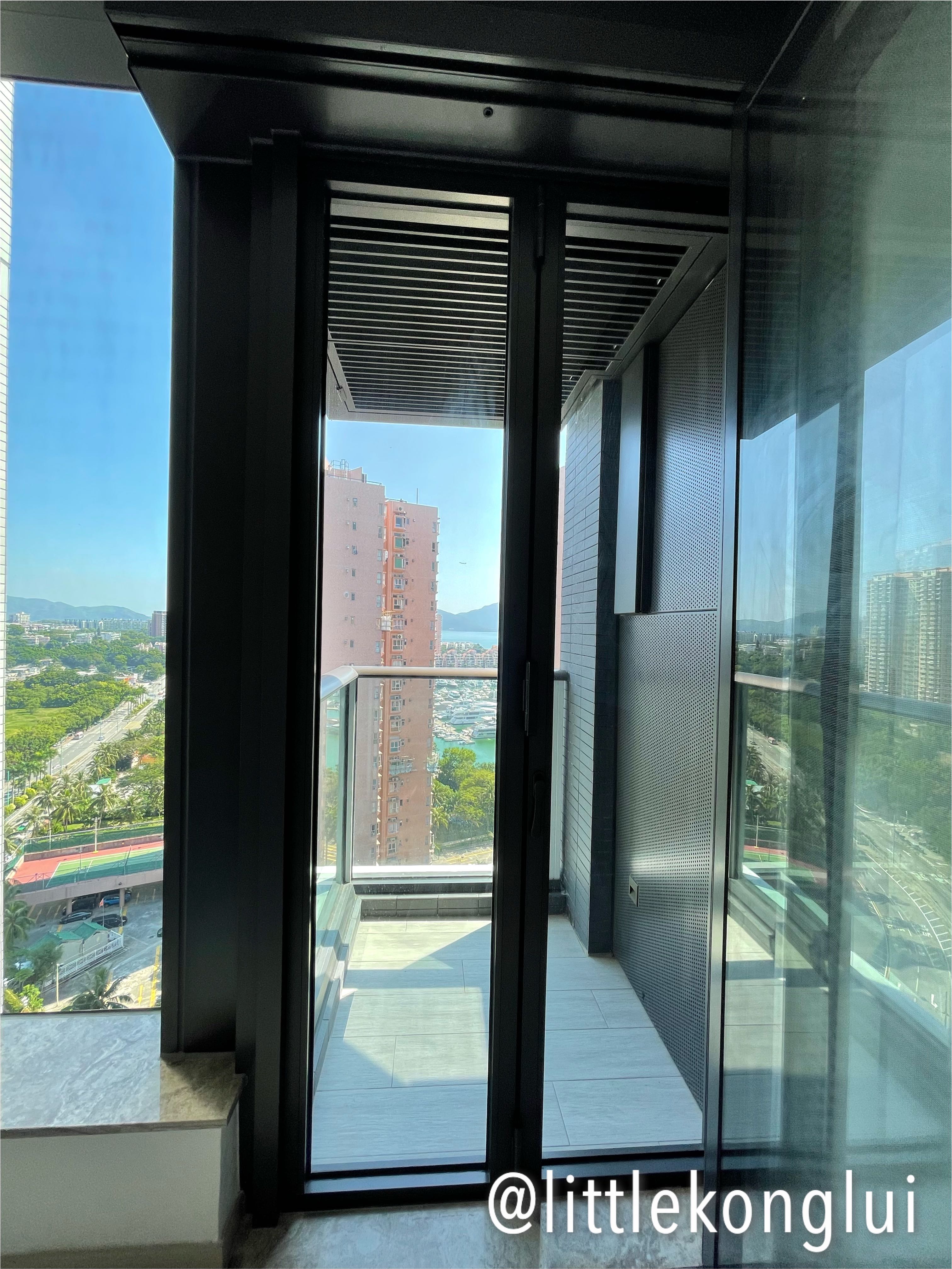 High-floor southeast-facing unit at The Royale, Tuen Mun, with city and sea views. Includes wardrobe, dining table, and furniture. Self-rental, no commission. Rent negotiable for annual lease.63438080855938112