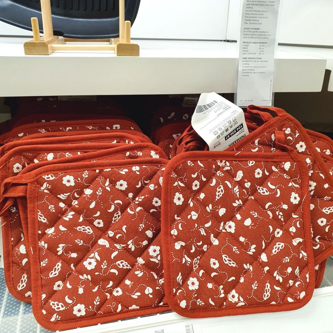 INAMARIA Pot holder, patterned/red, 7x7 - IKEA