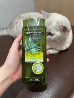 （分類：）位於 。 由 ohbubbletea 提交（商品編號 1197648943，圖片 1）。簡介： 。