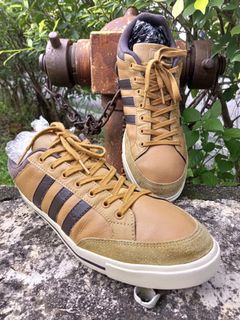 Adidas cacity hotsell leather trainers mens