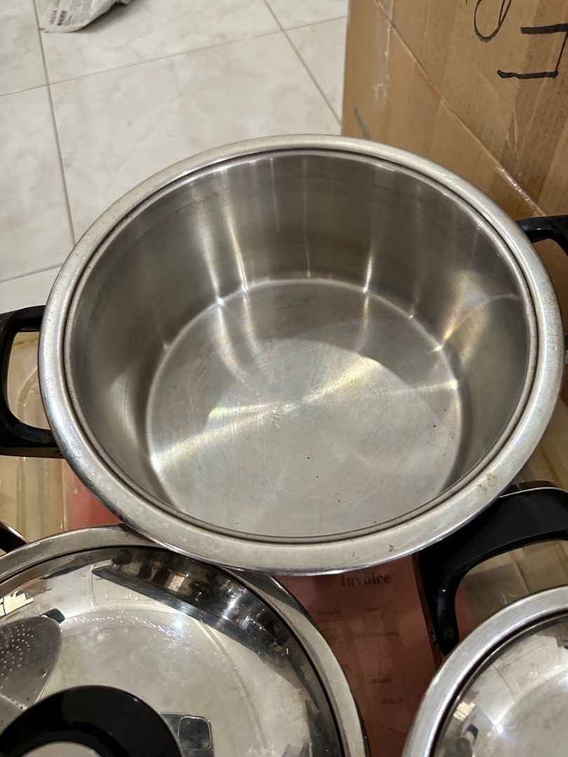AMC POT 36cm and whole set of pots , TV & Home Appliances, Kitchen