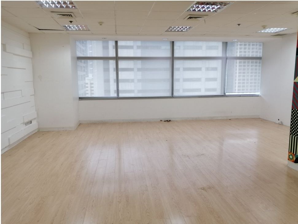 Ayala Tower 1 FOR RENT OFFICE SPACE Work Where Your Business Takes You